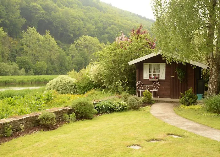 La Semois A Mouzaive Sur Semois Holiday home *