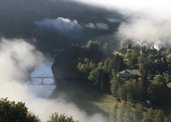 Holiday home La Semois A Mouzaive Sur Semois *